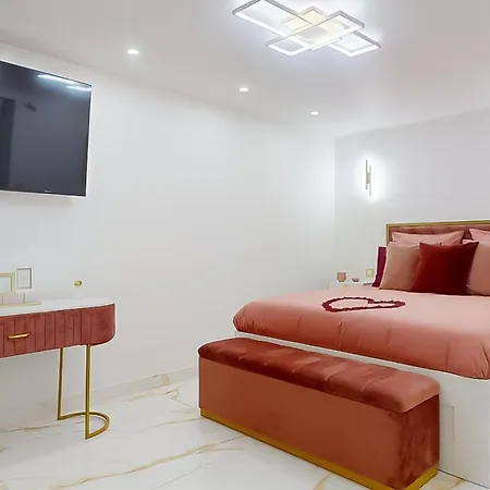 Romantique Avec Jacuzzi Apartment Pontault-Combault