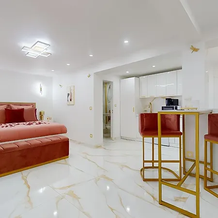 Romantique Avec Jacuzzi Apartment Pontault-Combault