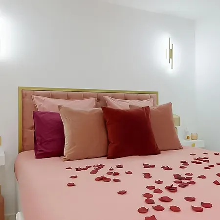 Romantique Avec Jacuzzi Apartamento Pontault-Combault